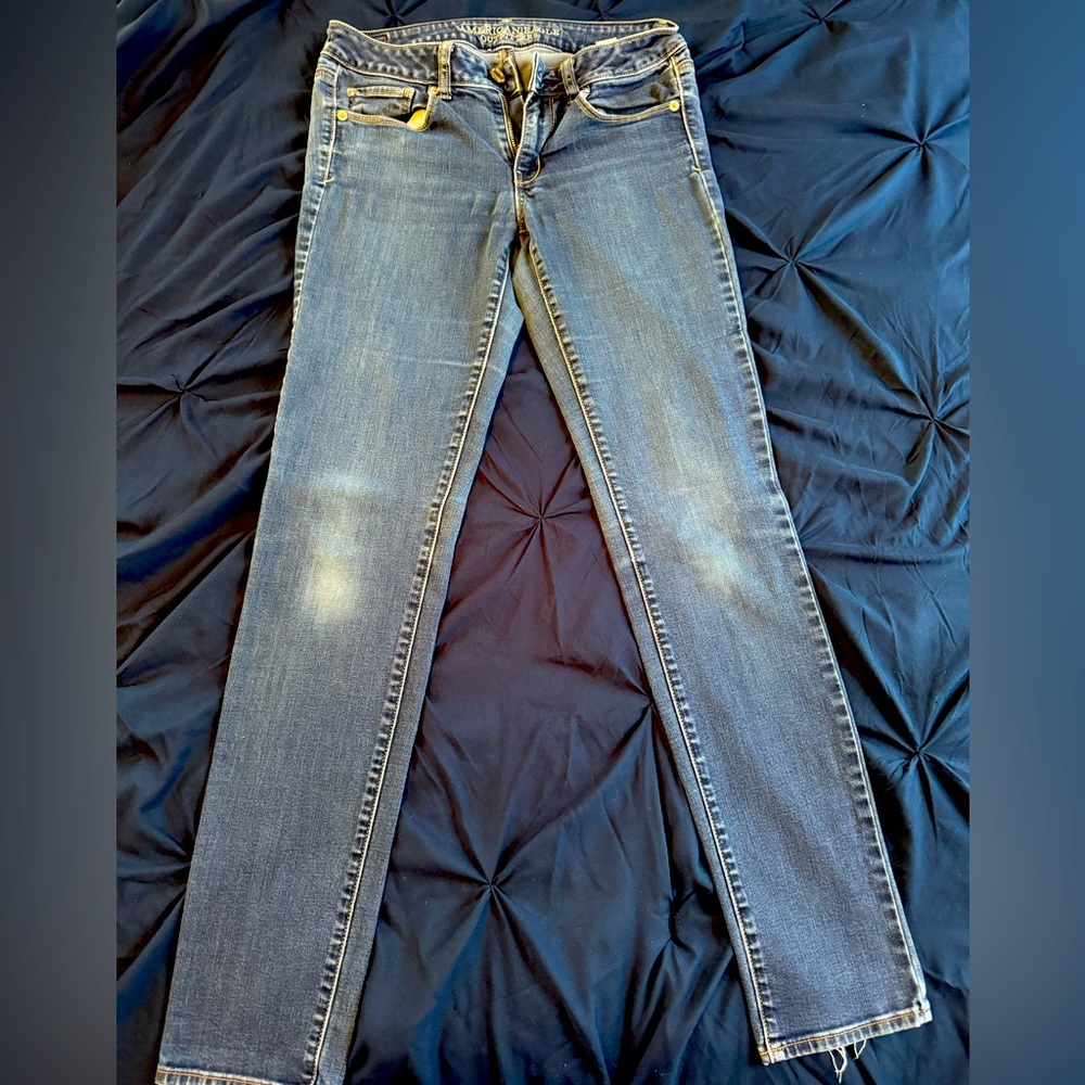 American Eagle skinny